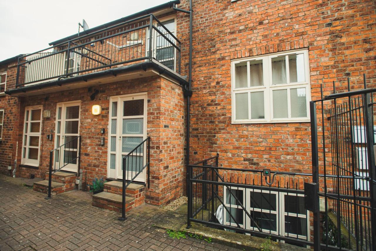 Апартаменты Pass The Keys 2 Bed Flat In Old School House Линкольн Экстерьер фото